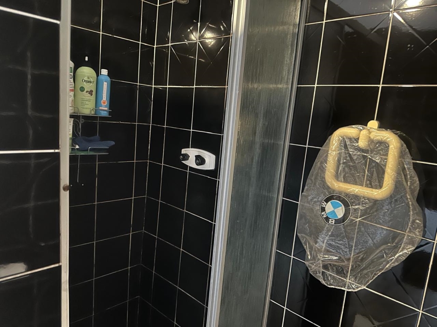 9 Bedroom Property for Sale in Safari Gardens North West